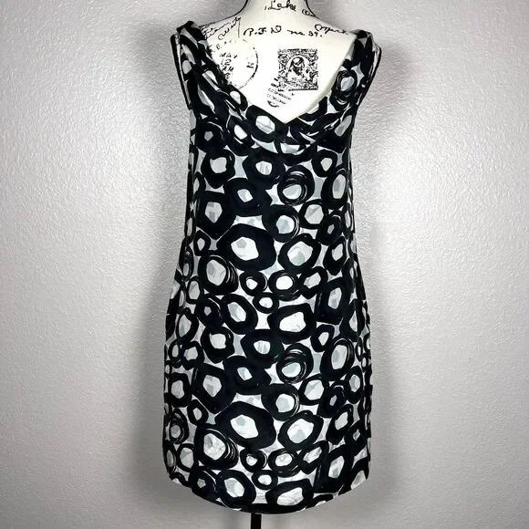 New York & Company Sz 6 100% Silk Mini Shift Cocktail Dress Formal Hunter Green - Picture 2 of 11